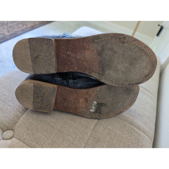 Free People Shadow Lark Leather Washed Black Ankle Boot Bootie Size EU 39 - Picture 6 of 8